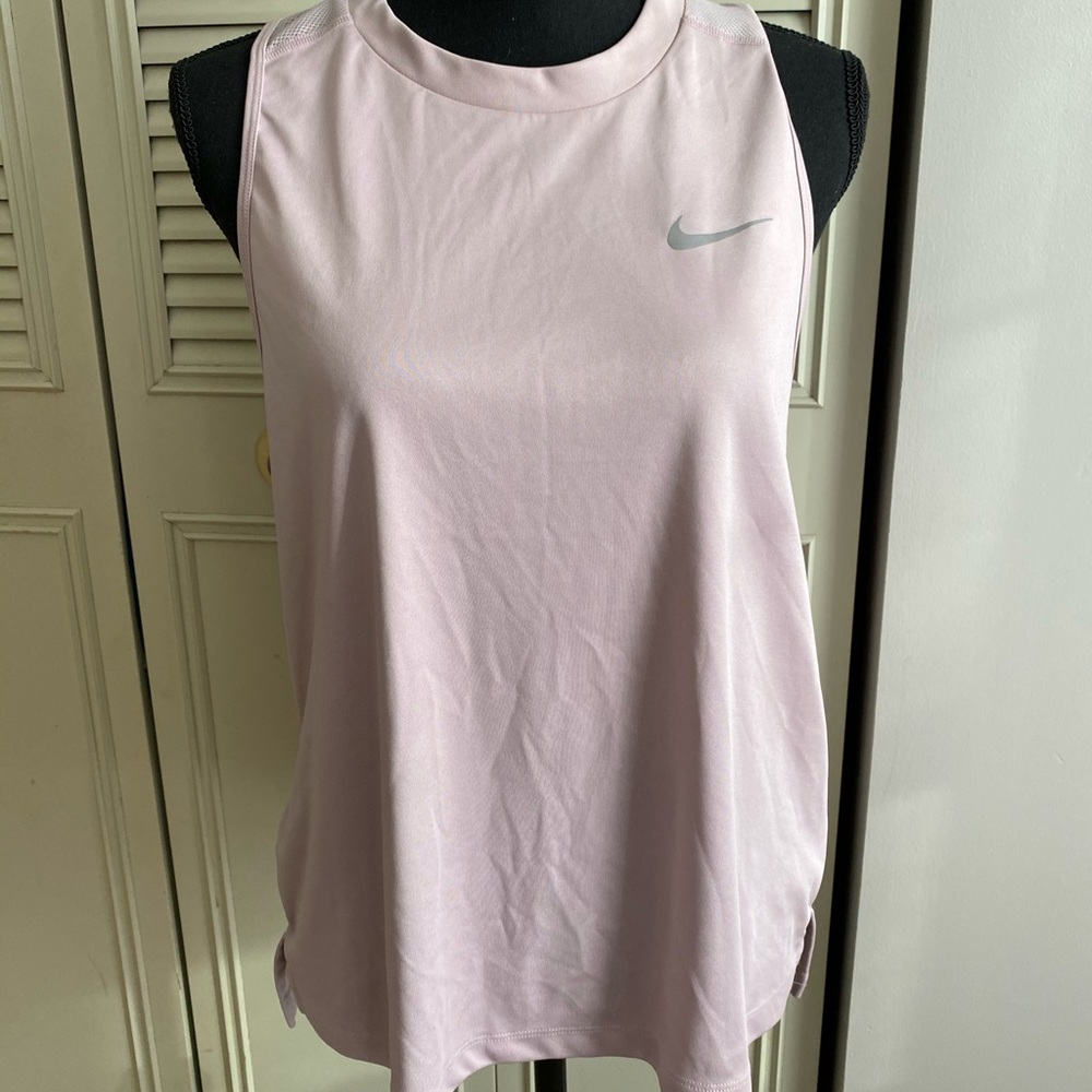 Nike Dryfit active wear blush tank
